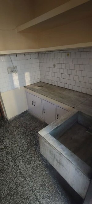 Kitchen in 1 BHK Independent House at Sector 15 – for Rent