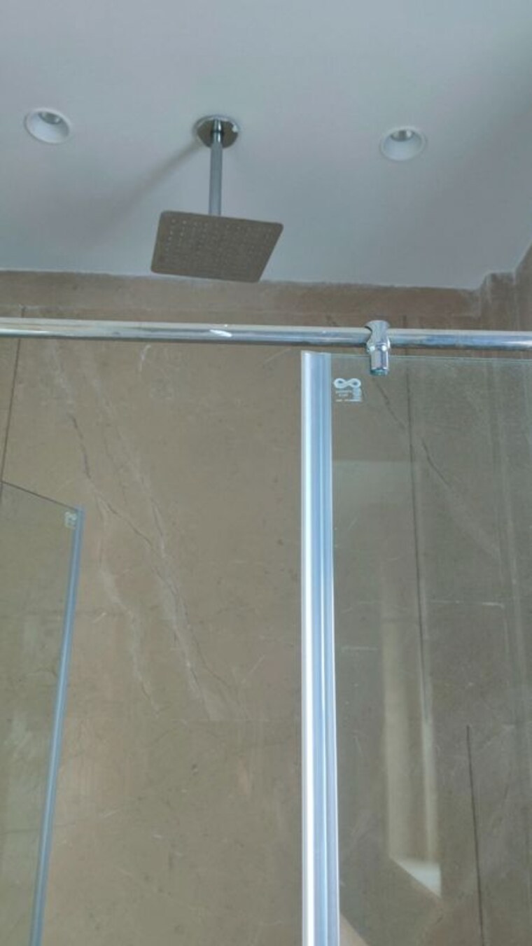 Balcony, greater kailash i 3 Bedroom 208 Sq.Yd. Builder Floor In Greater Kailash I Delhi 10746282