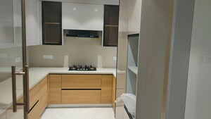 Furnished Amenities in 3 BHK Builder Floor at Greater Kailash I – for Rent