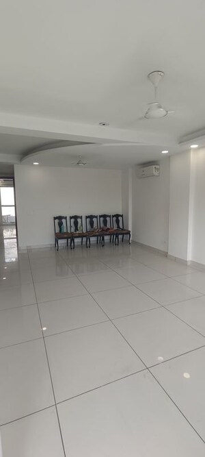 3 BHK Builder Floor For Rent in East Of Kailash