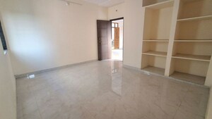 Room in 3 BHK Builder Floor at Moula Ali Hill – for Sale