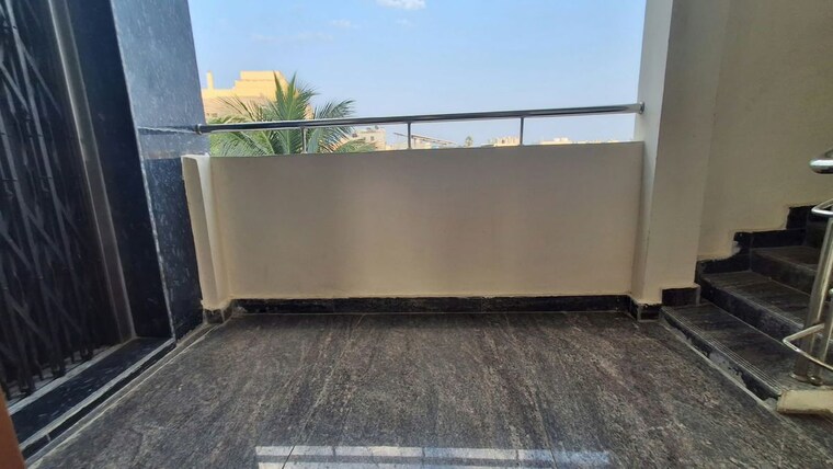Balcony, moula ali hill 3 Bedroom 1830 Sq.Ft. Builder Floor In Moula Ali Hill Hyderabad 10746379