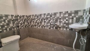 Master Plan in 3 BHK Builder Floor at Moula Ali Hill – for Sale