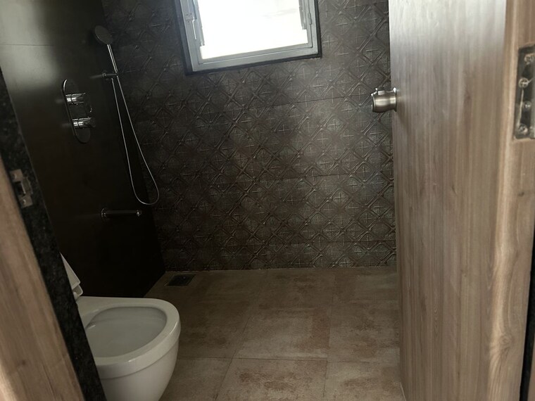 Bathroom, venkatesh-skydale 2 Bedroom 954 Sq.Ft. Apartment In Hingne Khurd Pune 10746456