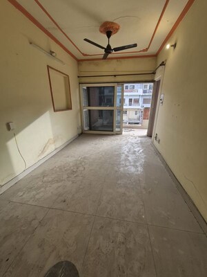 3 BHK Apartment For Rent in Mayur Vihar