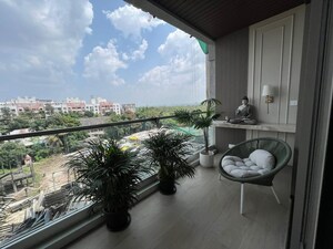 Parking in 3 BHK Apartment at Venkatesh Skydale Phase 2, Sinhagad Road – for Rent