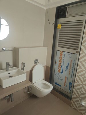 Bathroom in 2 BHK Apartment at Mayfair The View, Vikhroli West – for Rent