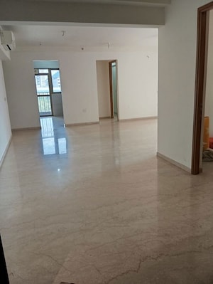Room in 3 BHK Apartment at Hubtown Rising City, Ghatkopar East – for Rent
