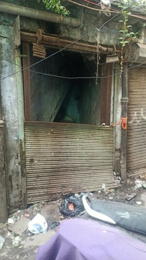 Bathroom in  Shop at Sadar Bazaar – for Sale