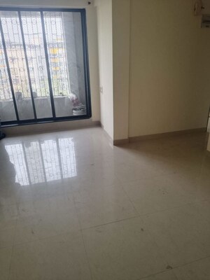 Room in 2 BHK Apartment at Arihant Riddhi, Ghansoli – for Rent
