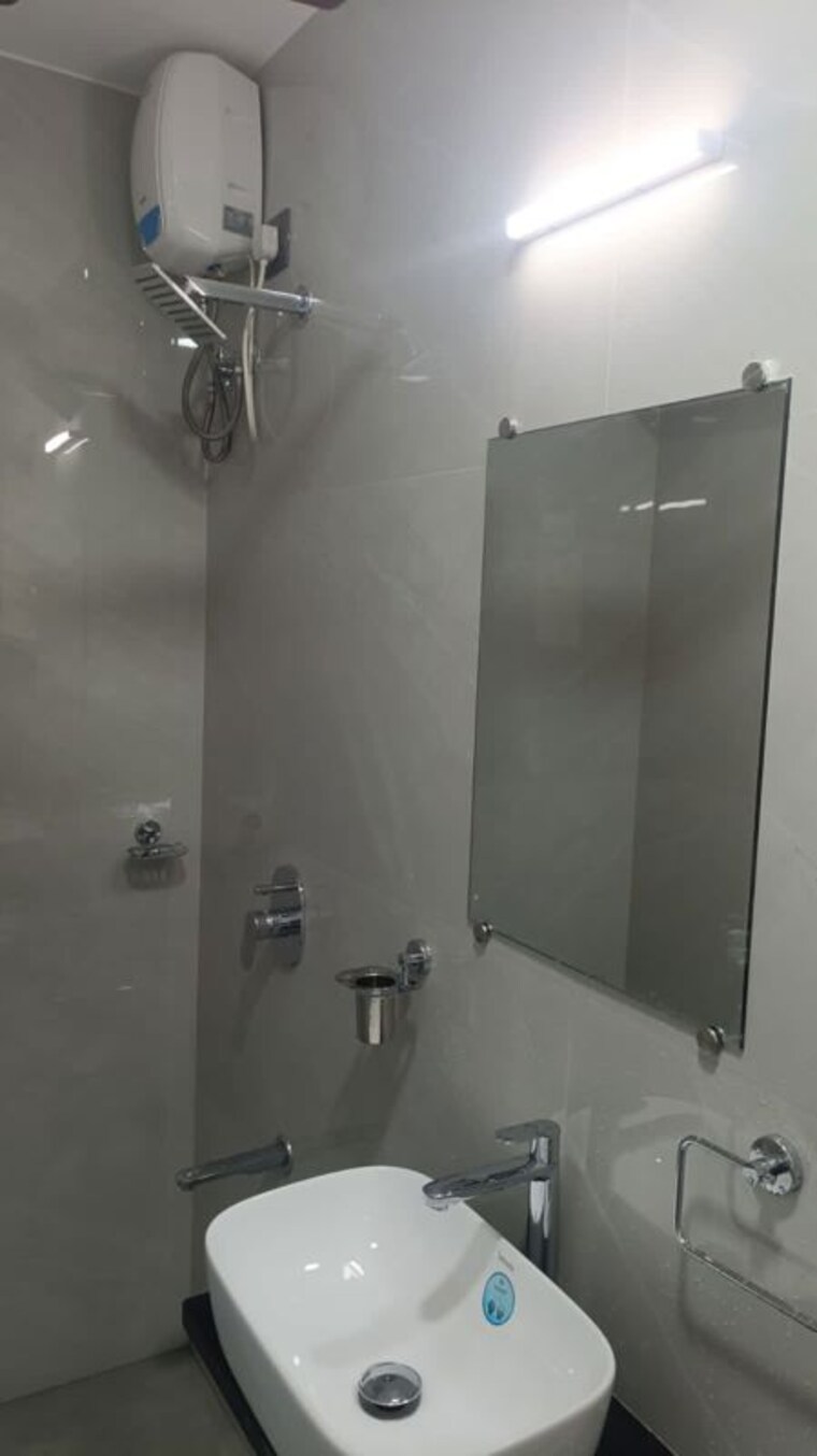 Bathroom, dosti-eastern-bay 2 Bedroom 666 Sq.Ft. Apartment In Wadala Mumbai 10746624