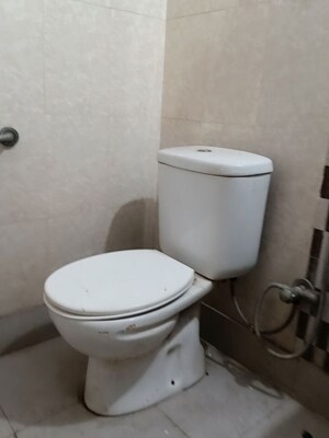Bathroom in 2 BHK Builder Floor at Maidan Garhi – for Rent