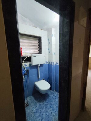 Bathroom in 1 BHK Apartment at Golders Green CHS, Borivali West – for Rent