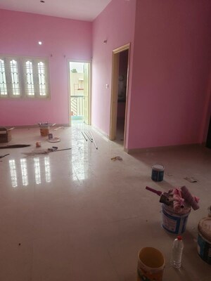 Room in  Office Space at Patliputra Colony – for Rent