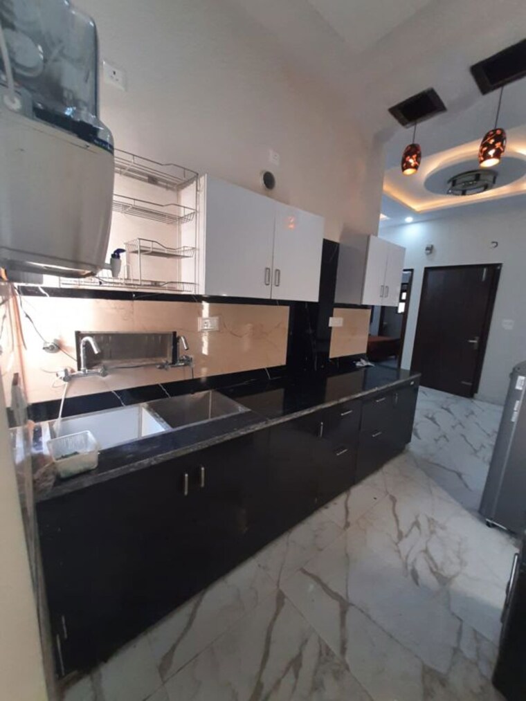 Kitchen, kharar road 2 Bedroom 110 Sq.Yd. Apartment In Kharar Road Mohali 10746635