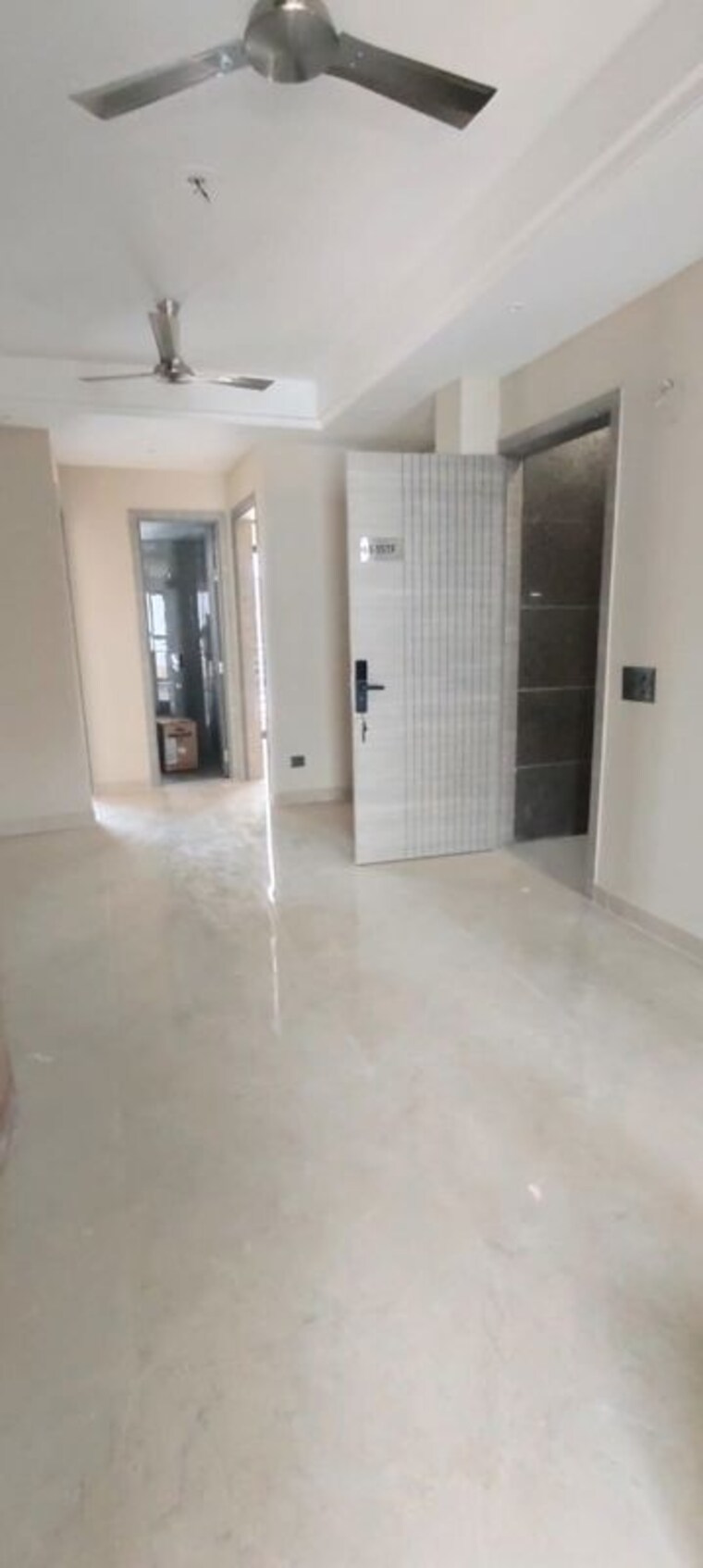 Room, ss-linden 4 Bedroom 2600 Sq.Ft. Builder Floor In Sector 84 Gurgaon 10746646