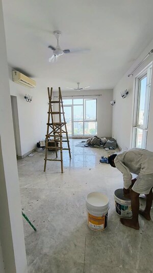 Team Area in 4 BHK Builder Floor at SS Linden, Sector 84 – for Rent