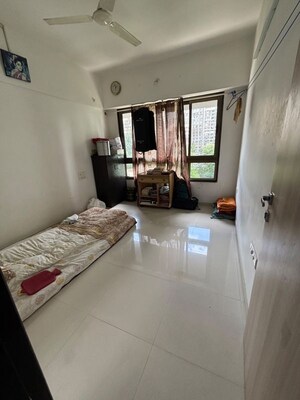 1 BHK Apartment For Rent in Shiv Shakti Tower 28, Malad East