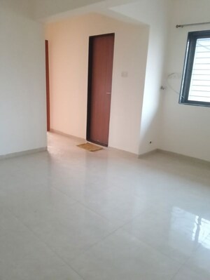 2 BHK Apartment For Rent in Siddharth Palace, Malad West