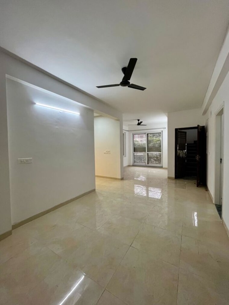 Living Room, bptp-park-floors-i 4 Bedroom 2502 Sq.Ft. Builder Floor In Sector 77 Faridabad 10746648