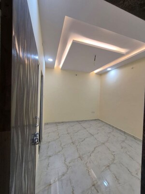 Room in 3 BHK Independent House at Gwarighat – for Sale