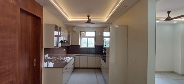 Kitchen, greater kailash i 5 Bedroom 500 Sq.Yd. Villa In Greater Kailash I Delhi 10746707