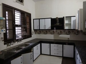 Kitchen in 3 BHK Independent House at Sector 17 – for Rent