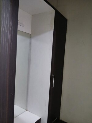 Room in 3 BHK Independent House at Sector 17 – for Rent