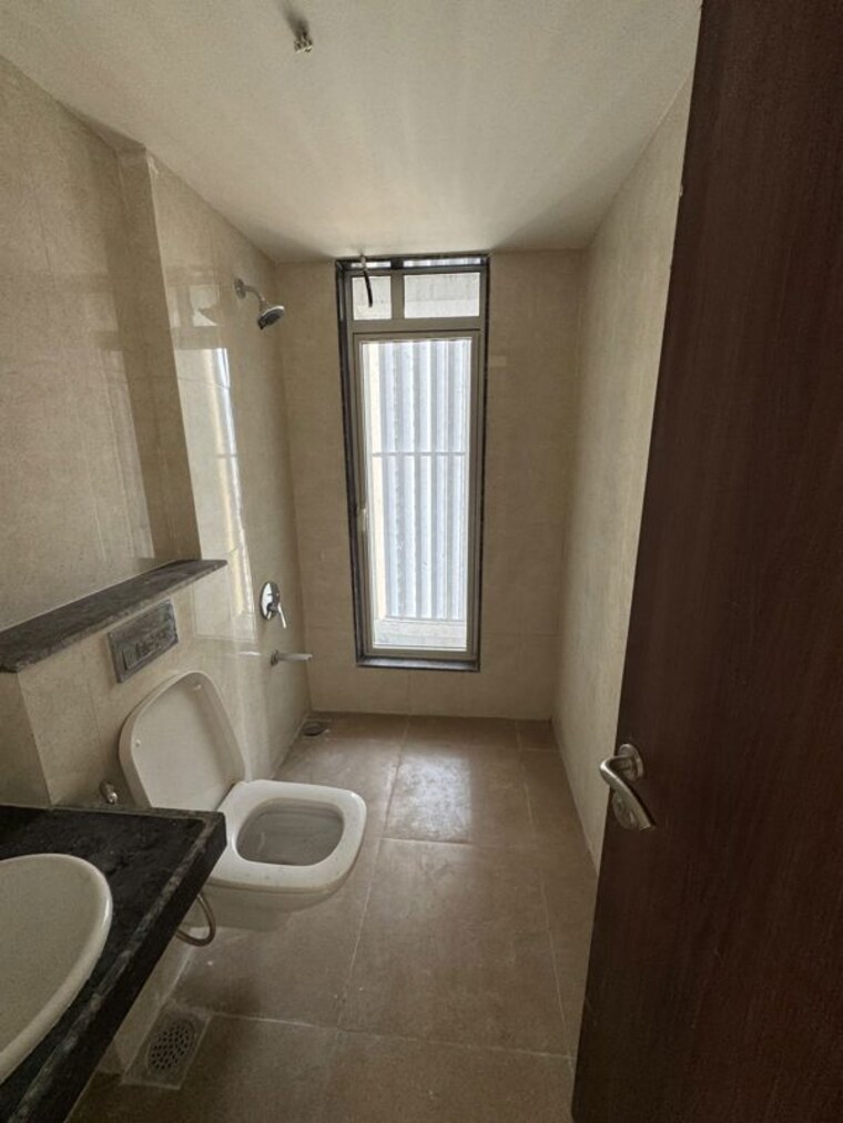 Bathroom, sheth-montana 2 Bedroom 768 Sq.Ft. Apartment In Mulund West Mumbai 10746728
