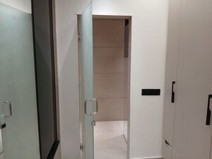 Bathroom in 3 BHK Builder Floor at Sector 16 – for Rent