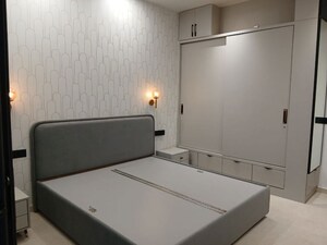 Furnished Amenities in 3 BHK Builder Floor at Sector 16 – for Rent