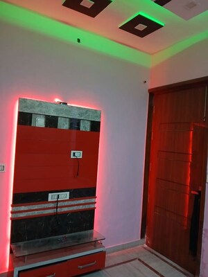 2 BHK Independent House For Rent in Sector 9