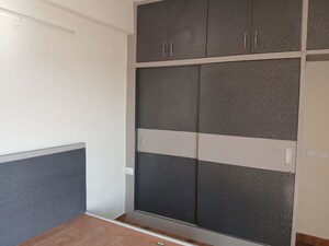 2 BHK Independent House For Rent in Sector 33