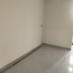 Room in 3 BHK Builder Floor at Sector 5 – for Rent