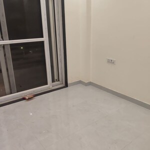 Room in 3 BHK Builder Floor at Sector 5 – for Rent