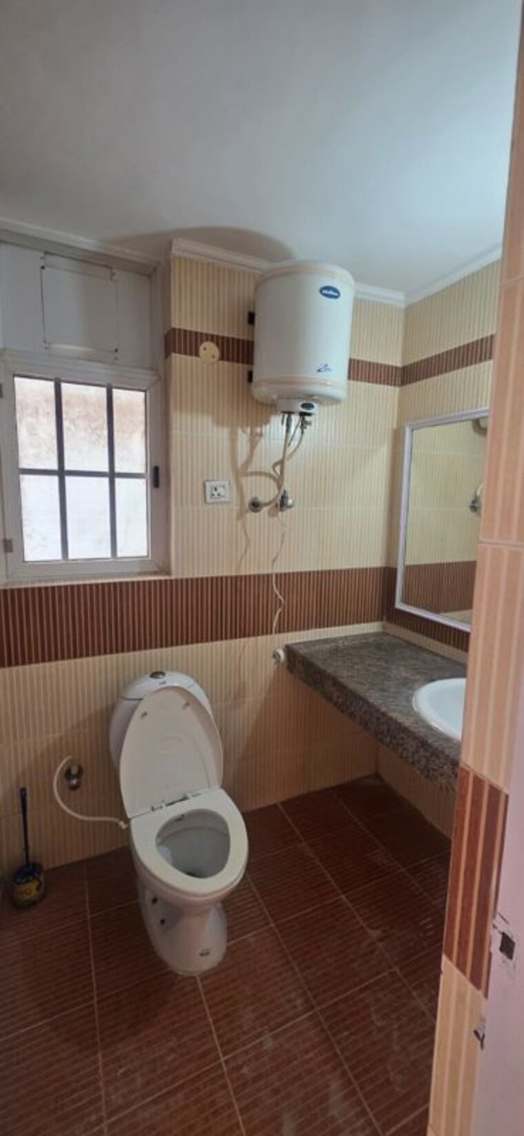 Bathroom, ambala highway 3 Bedroom 1850 Sq.Ft. Apartment In Ambala Highway Zirakpur 10746853