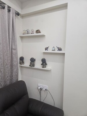 Furnished Amenities in 1 BHK Apartment at Gurunam Guru Niwas, Andheri East – for Sale