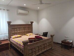 Bedroom in 4 BHK Villa at Madhapur – for Rent