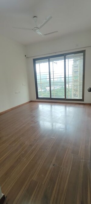 Room in 2 BHK Apartment at Acme Ozone Oakwood and Ashwood, Manpada – for Rent