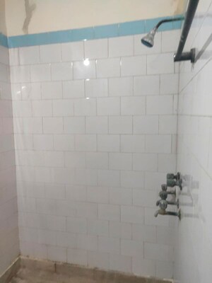 Bathroom in 2 BHK Apartment at Shipra Suncity, Vaibhav Khand – for Rent