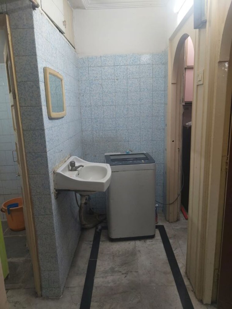Bathroom, bombay-annexe 1 Bedroom 430 Sq.Ft. Apartment In Vashi Sector 9 Navi Mumbai 10746903