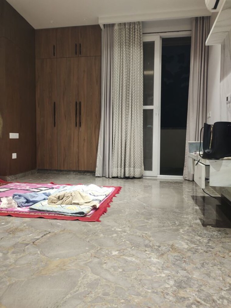 undefined, east of kailash 3 Bedroom 1800 Sq.Ft. Builder Floor In East Of Kailash Delhi 10746904