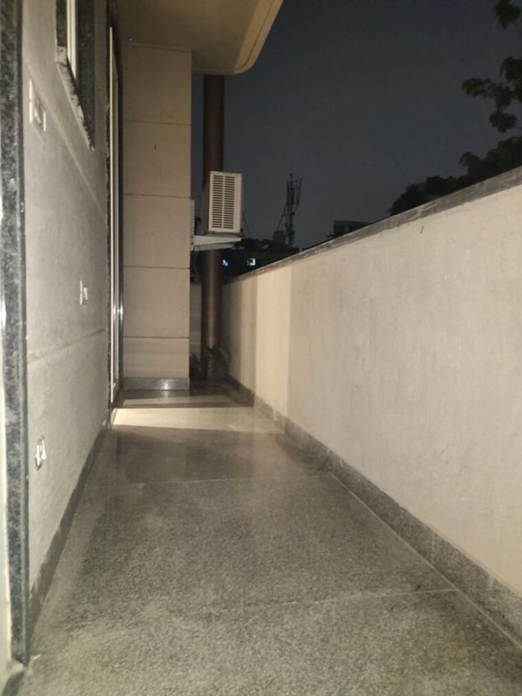 undefined, east of kailash 3 Bedroom 1800 Sq.Ft. Builder Floor In East Of Kailash Delhi 10746904