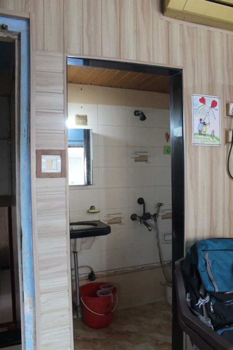 Bathroom, bhavana-chs-vashi 2 Bedroom 740 Sq.Ft. Apartment In Vashi Sector 12 Navi Mumbai 10746914