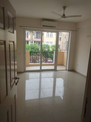 2 BHK Builder Floor For Sale in Emaar MGF Emerald Hills, Sector 65