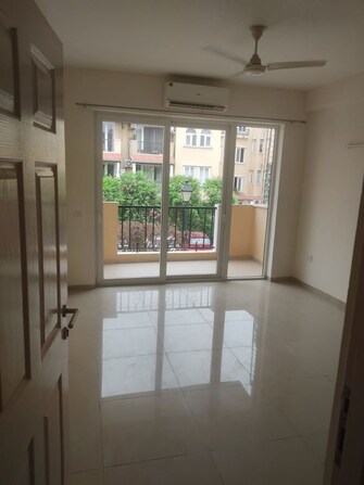 2 BHK +Builder Floor For Sale in Emaar MGF Emerald Hills in Sector 65, Gurgaon