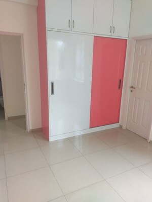Room in 2 BHK Builder Floor at Emaar MGF Emerald Hills, Sector 65 – for Sale