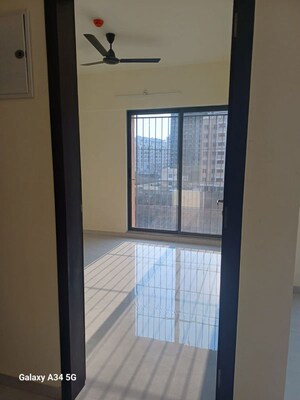 Room in 3 BHK Apartment at Moshi – for Rent