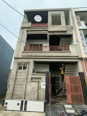 4 BHK Independent House For Sale in Vedanta Residency, Sujroo