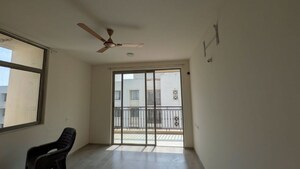 Room in 3 BHK Apartment at House of Hiranandani Devanahalli, Devanahalli – for Rent